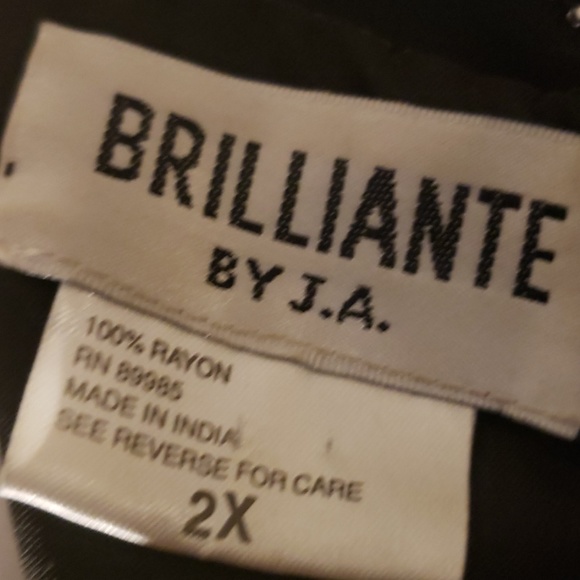 A black and gold silk evening dress - Picture 5 of 5